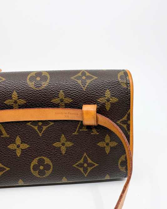 Louis Vuitton Monogram Pochette Florentine