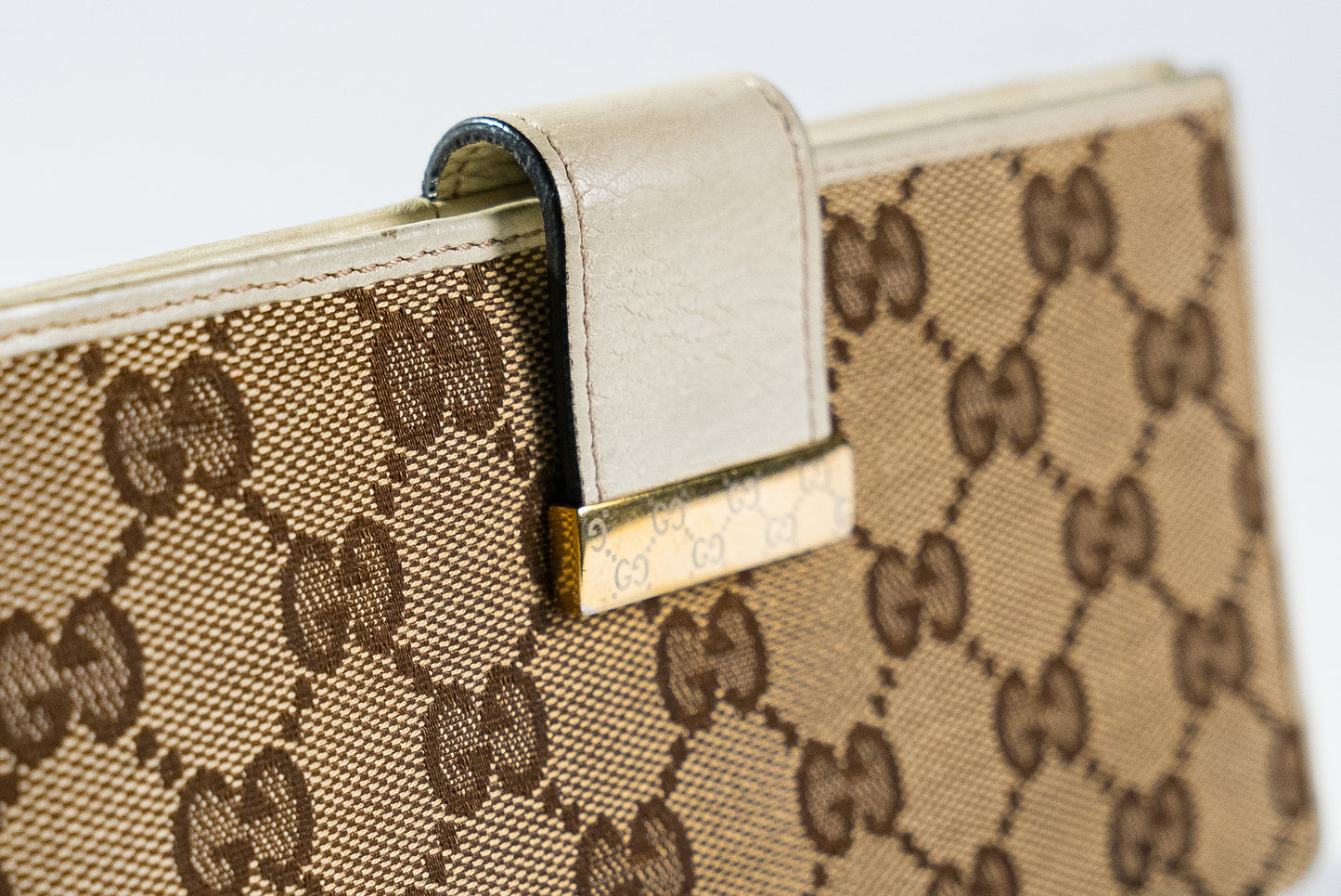 GUCCI Vintage GG Canvas Continental Wallet