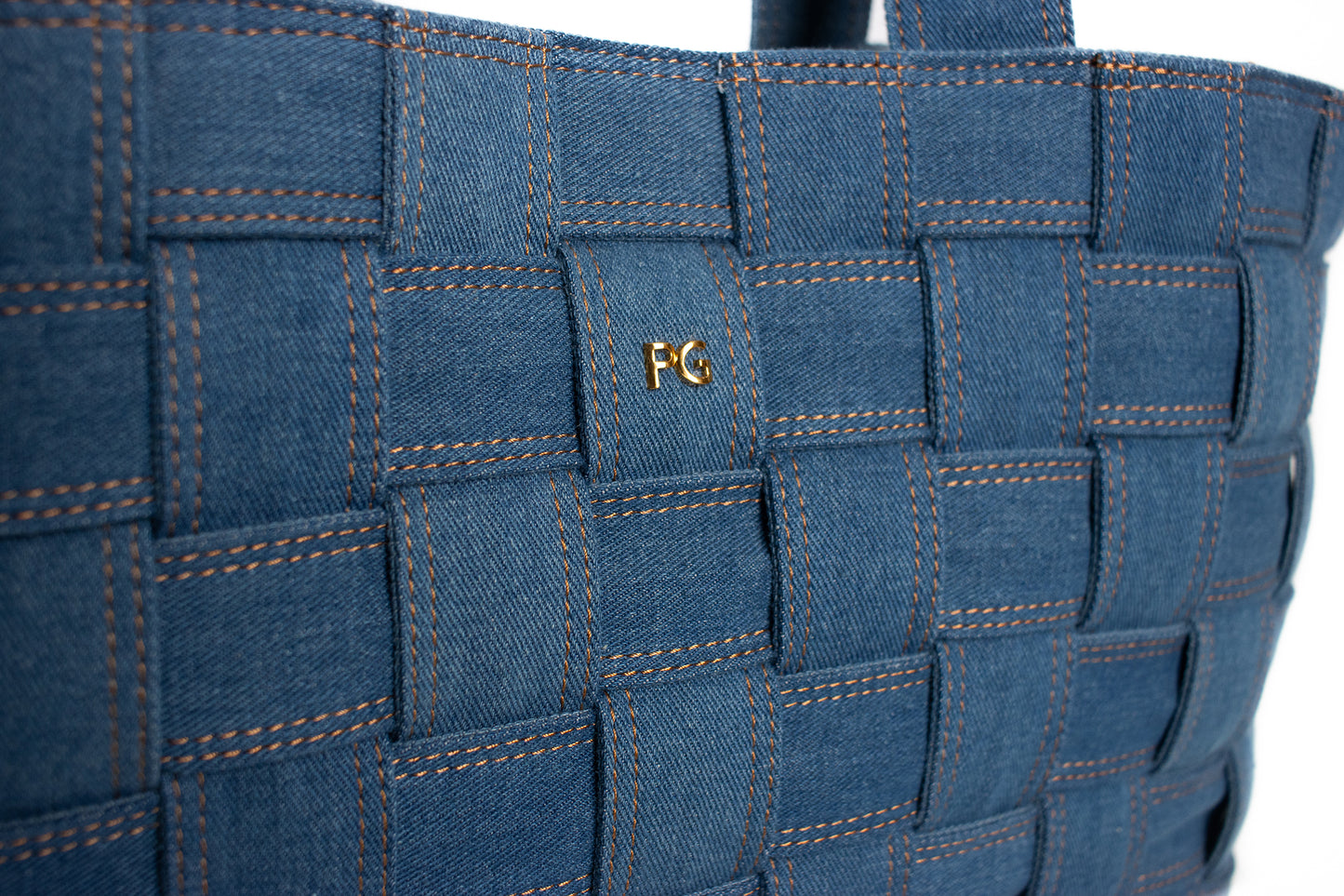 Gambito Handbag by Purificación García