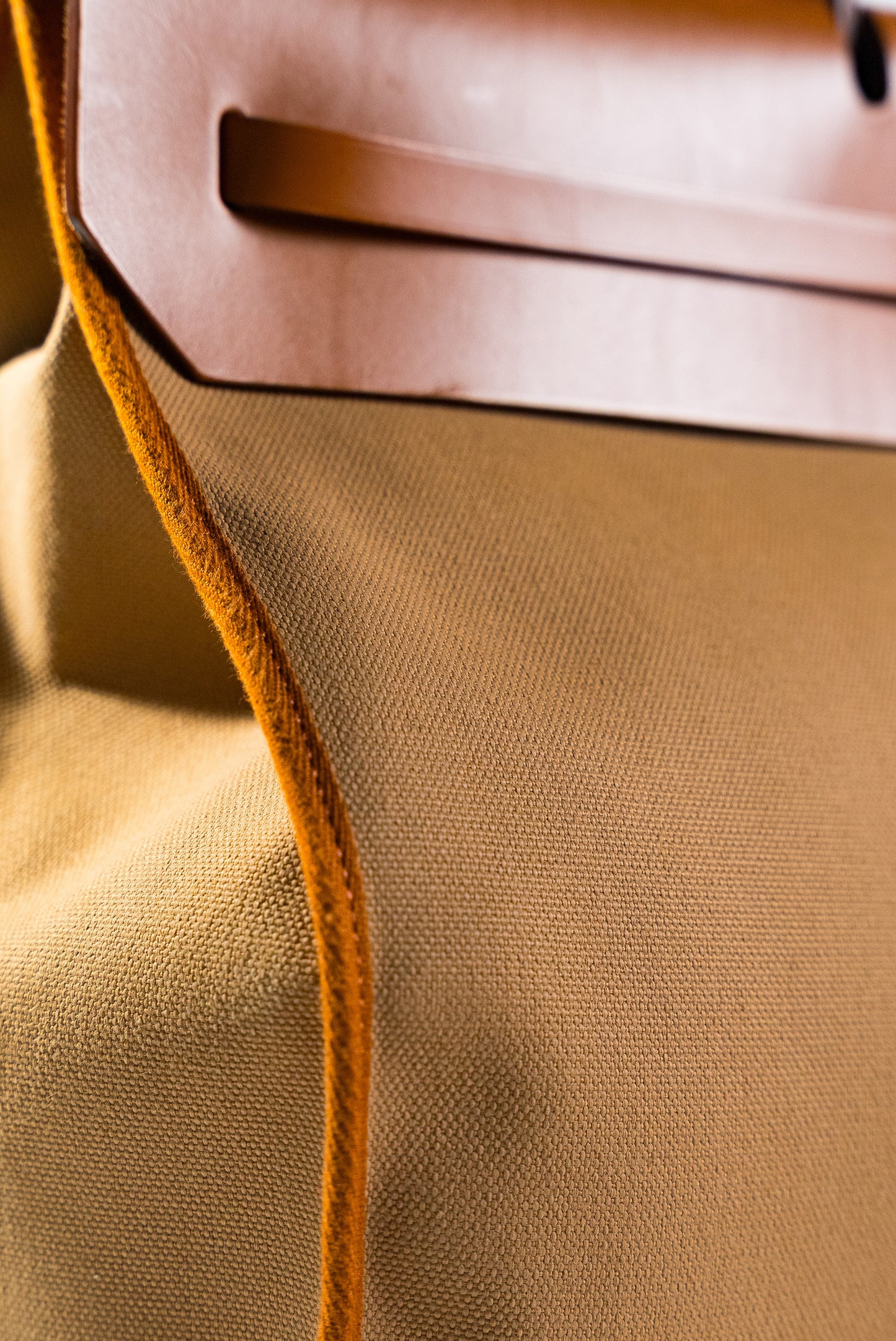 HERMES HER BAG Military Toile Vache Hunter Herbag Cabine Zip 50 Chai Fauve