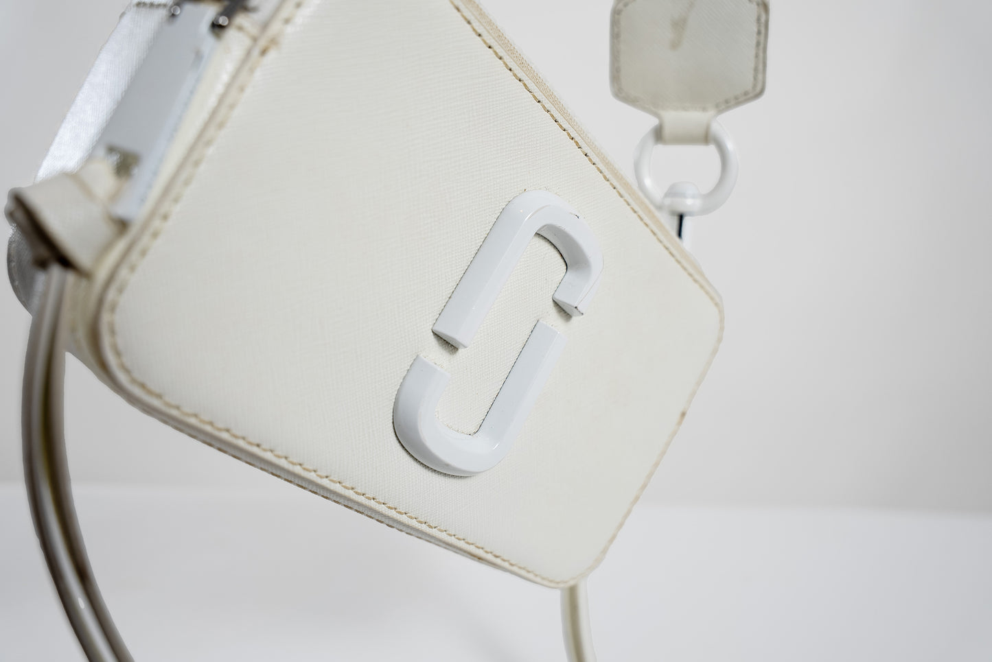 Marc Jacobs The Utility Snapshot