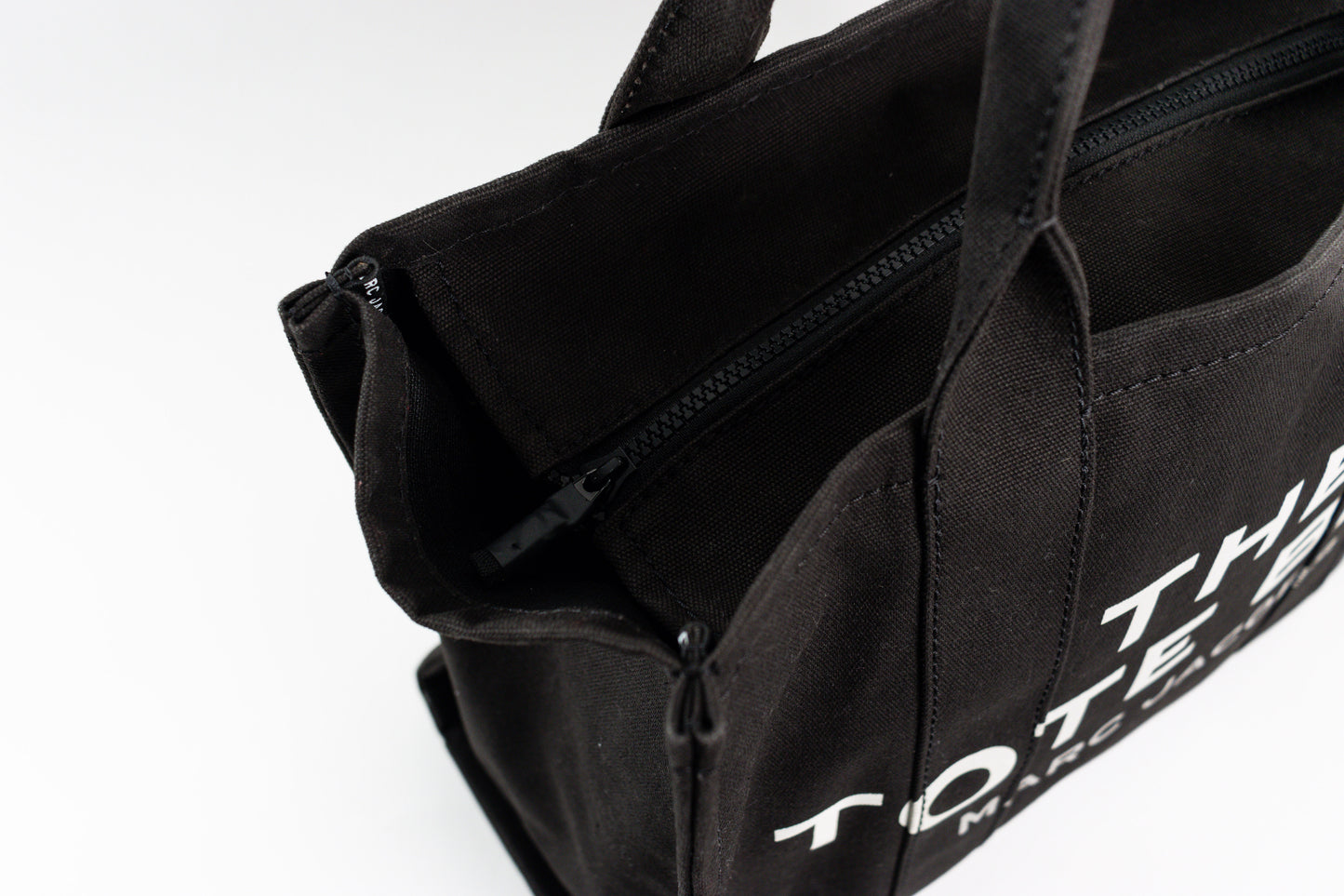 Marc Jacobs Tote Bag