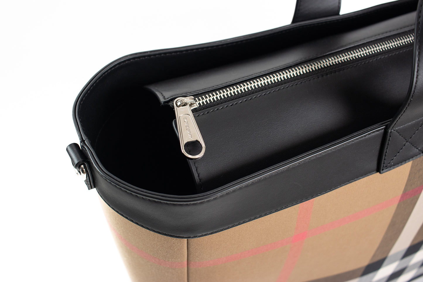 Burberry Ormund Bag