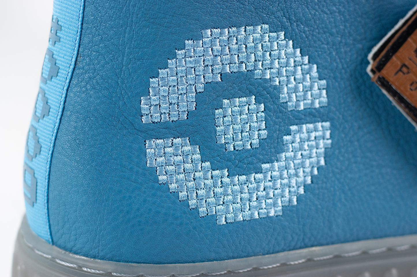 Clarks Torhill Explore