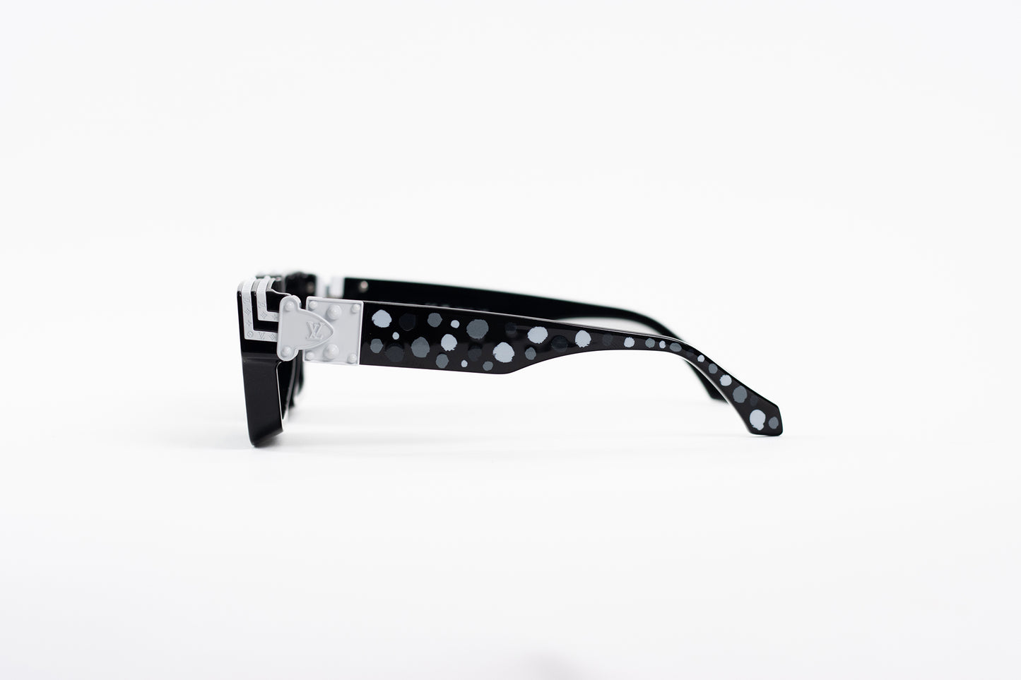 Louis Vuitton Millionaire Sunglasses (Collectors Edition)