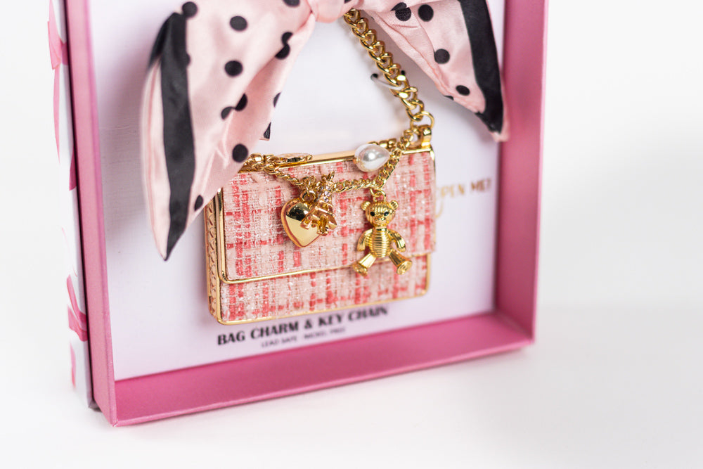 PIPER - K Glitter Keychain