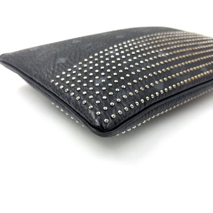 MCM Studs Clutch