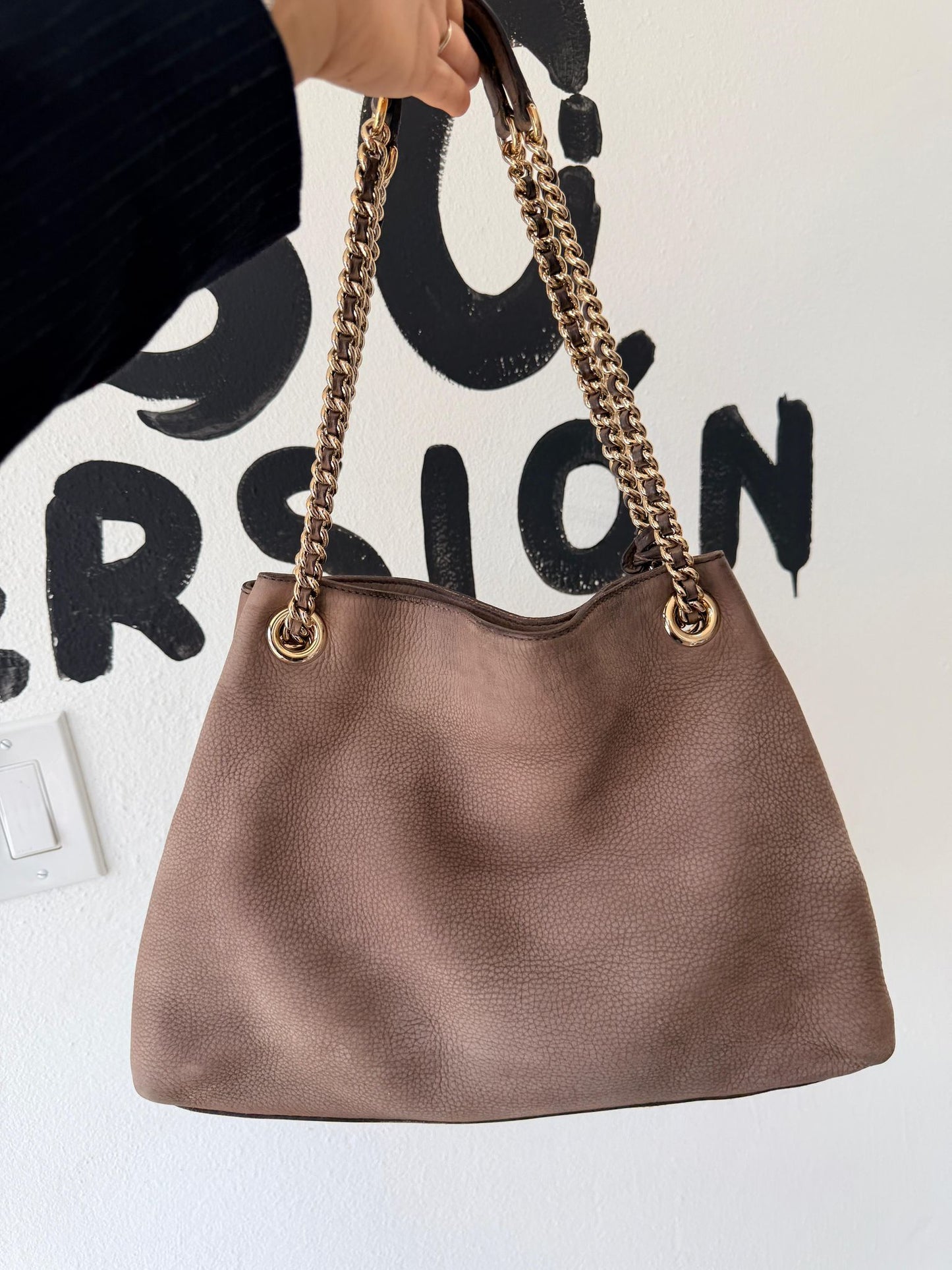 Gucci Medium Soho Chain Shoulder Bag